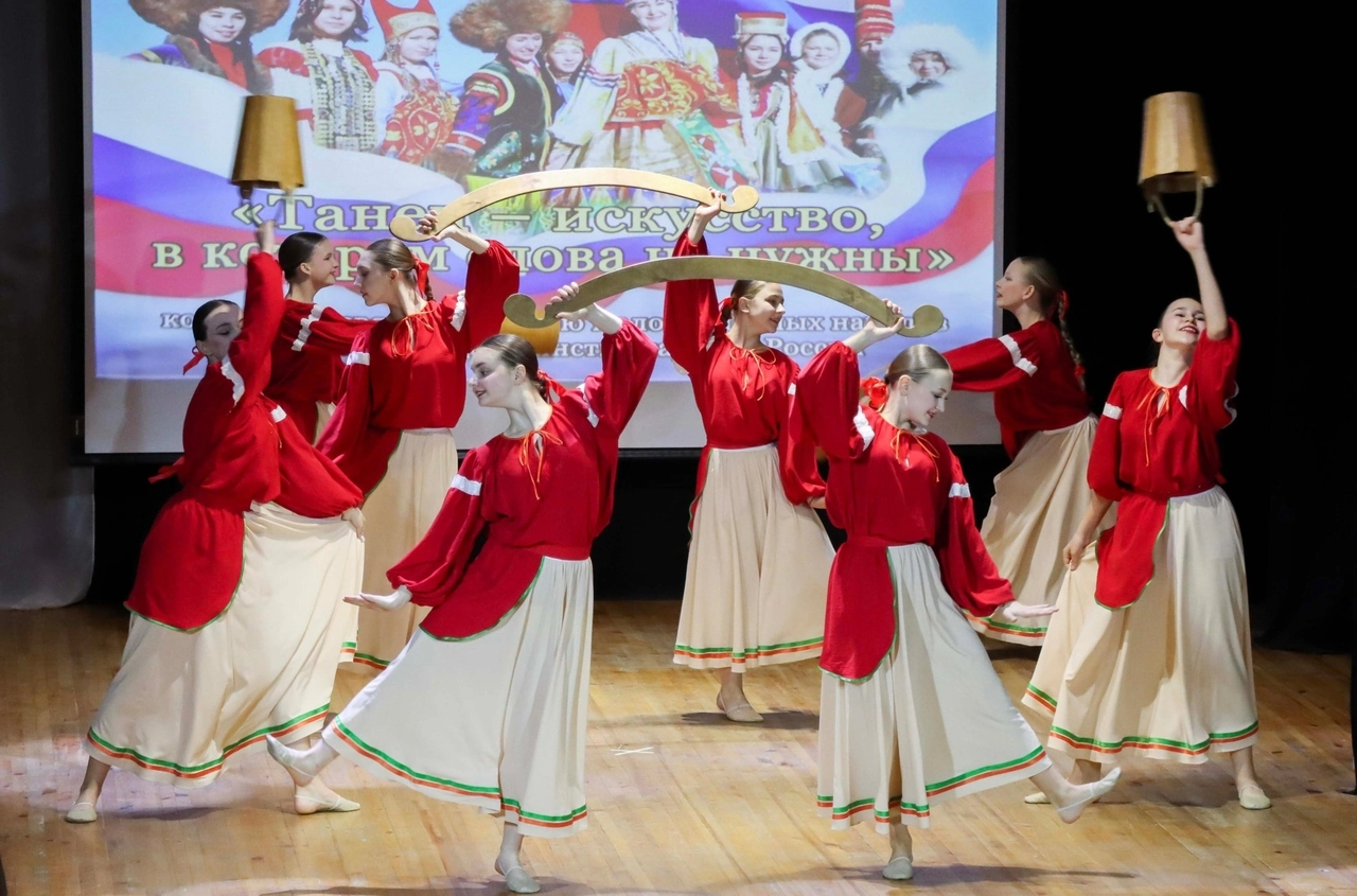 Концертная программа «Молодежная волна»