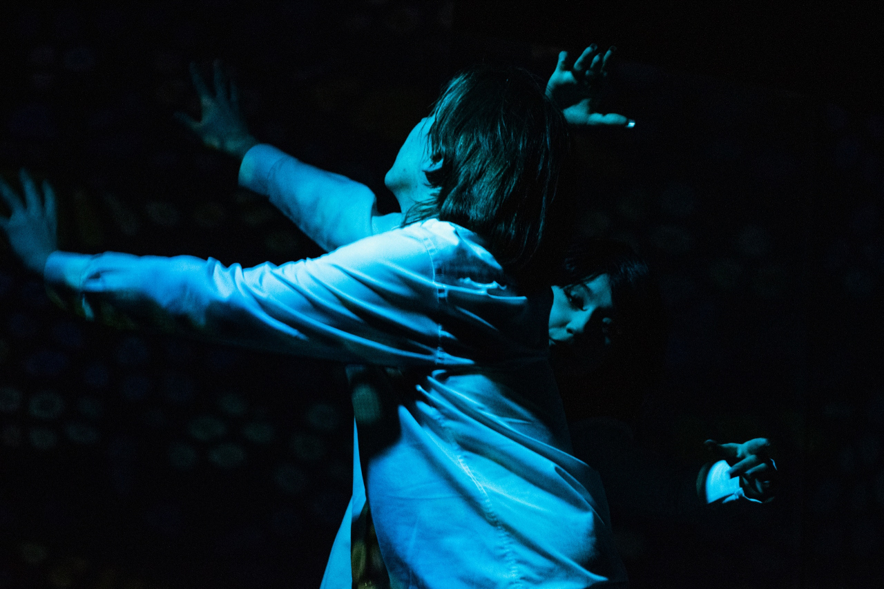 Летящие к свету - мастерская сатиры