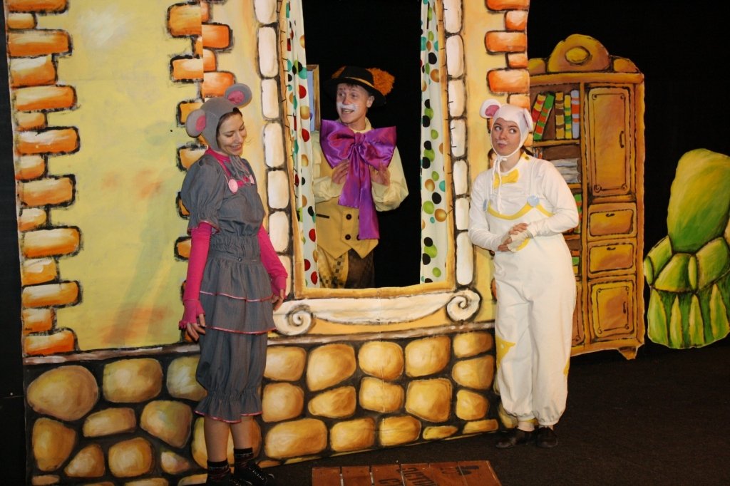 День рождения кота Леопольда