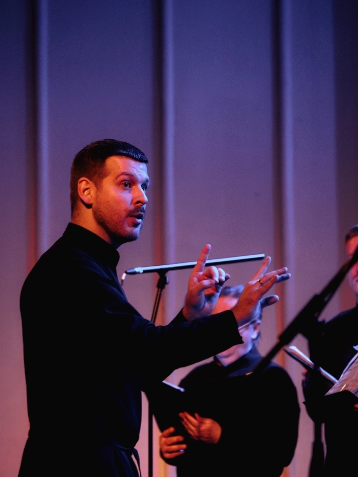 Архиерейский мужской хор «Аксиос»