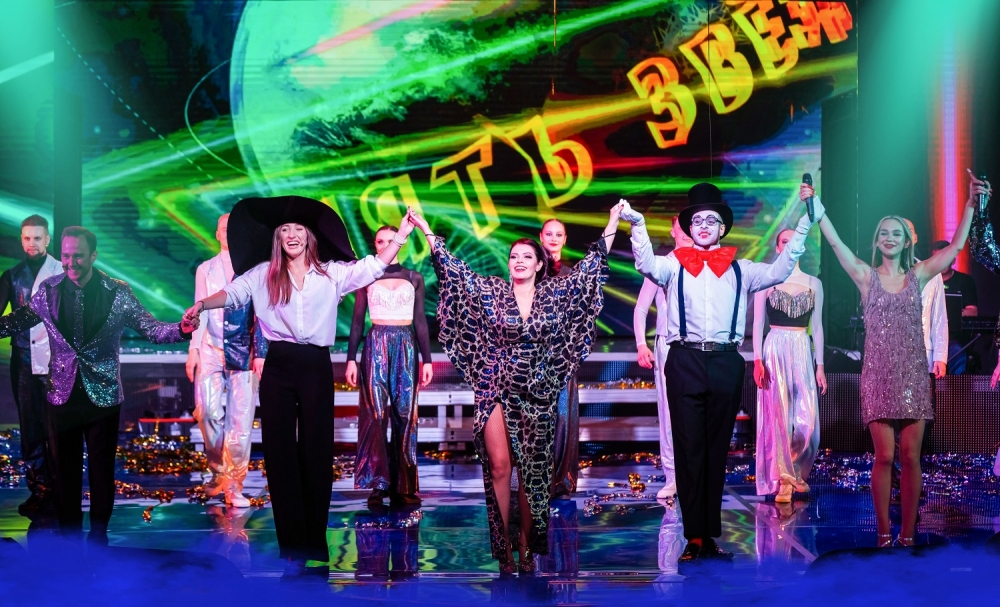 "Шоу на все времена. Пять звезд". 6+