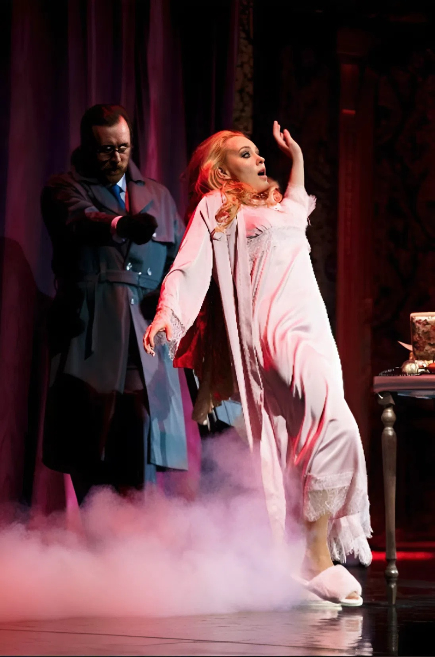 Спектакль "Вне подозрения"