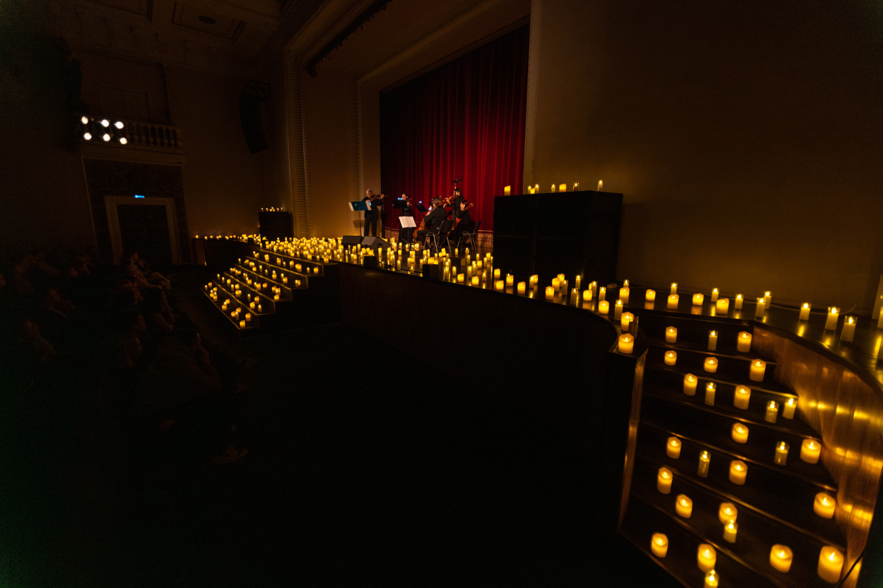 Киномузыка и Дудук при свечах