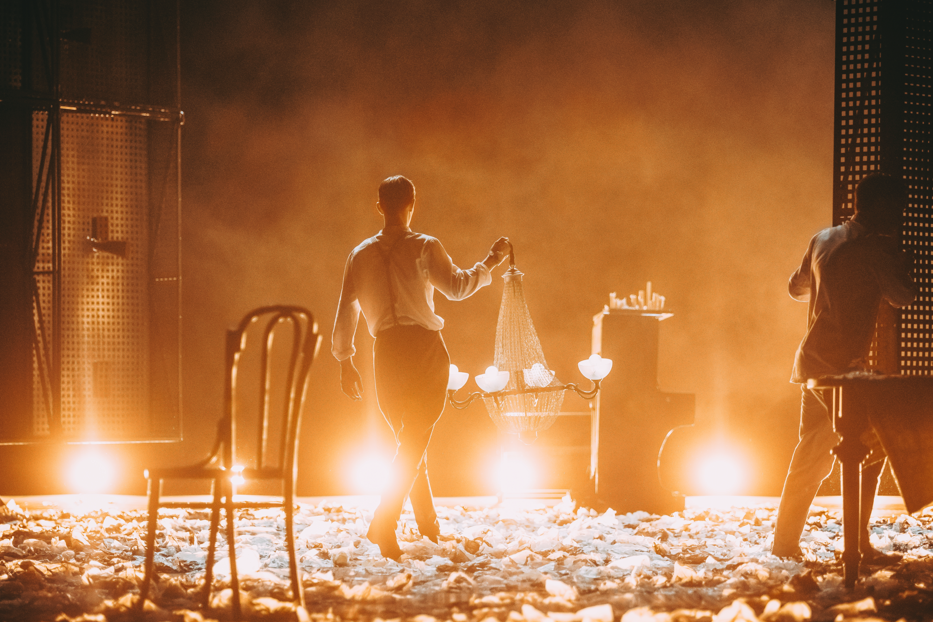 Дни Турбиных