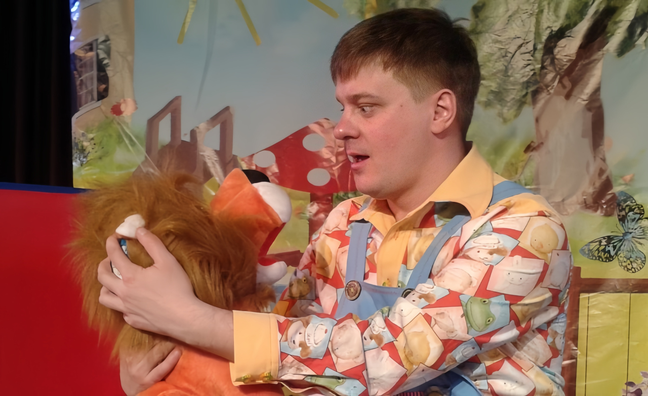 Неразлучные друзья (лирическая комедия)