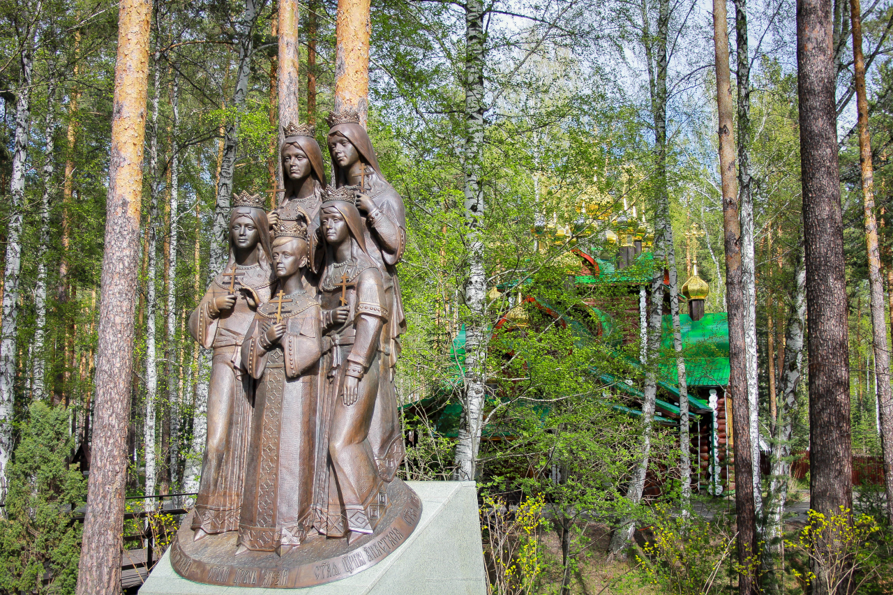 Экскурсия "Ганина Яма и Храм на Крови"