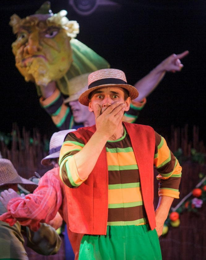 "Чиполлино". Максим Холл. 0+