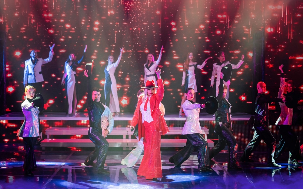 "Шоу на все времена. Пять звезд". 6+