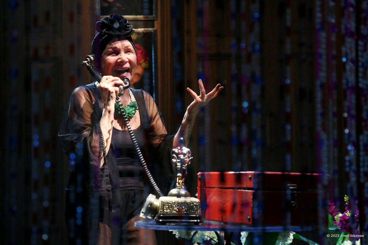 Стеклянный зверинец