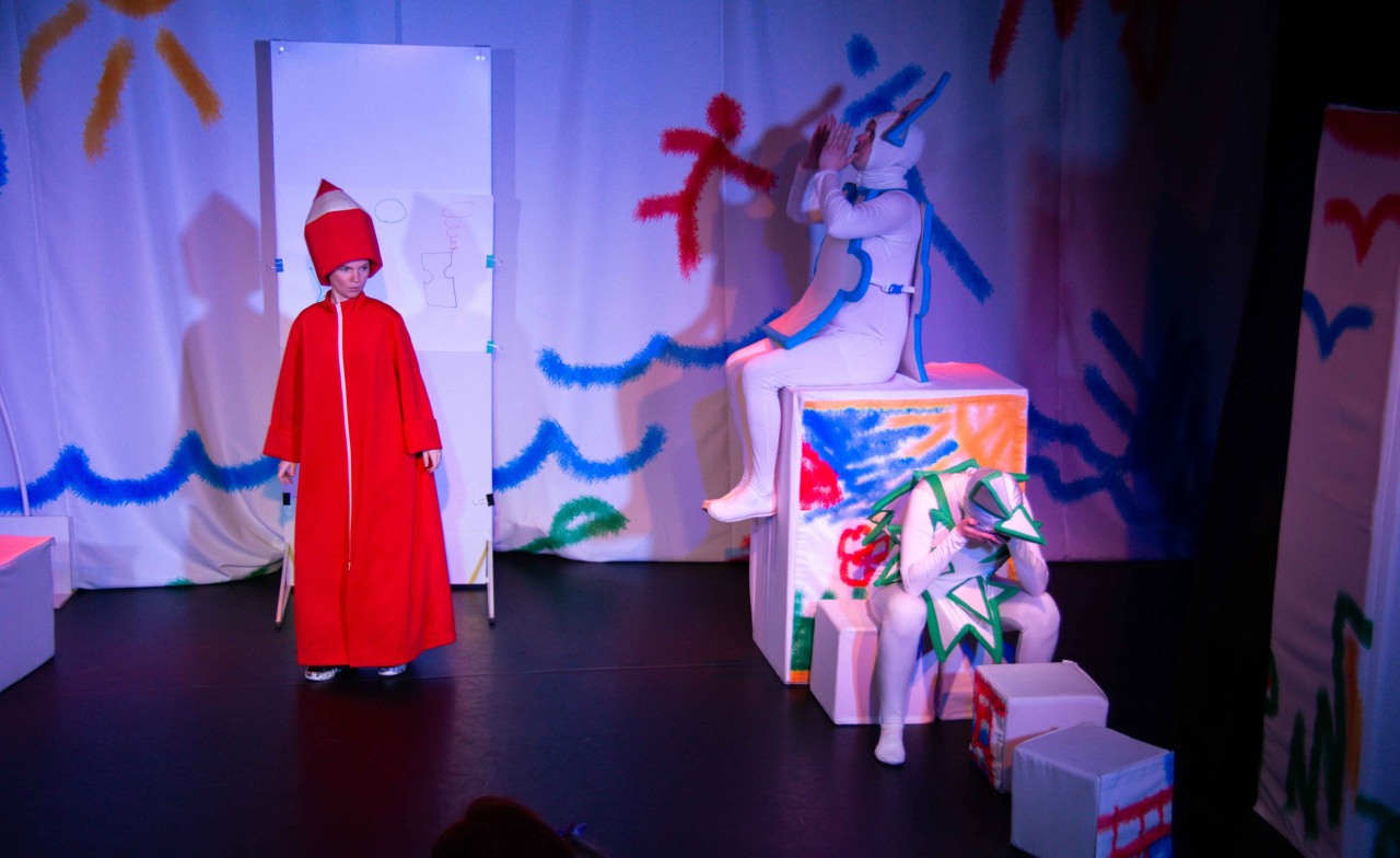 Бумажные человечки