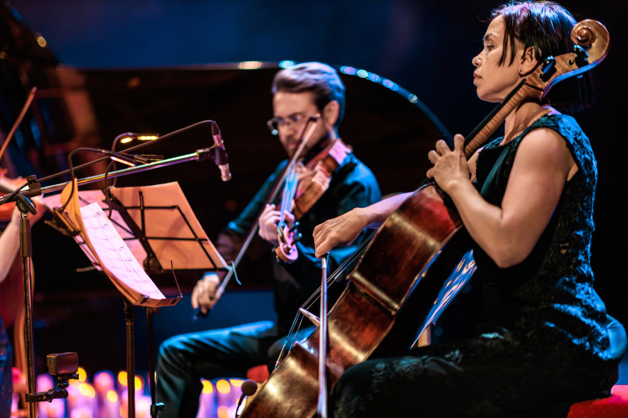 «ЛЮДОВИКО ЭЙНАУДИ: Неоклассика при свечах»