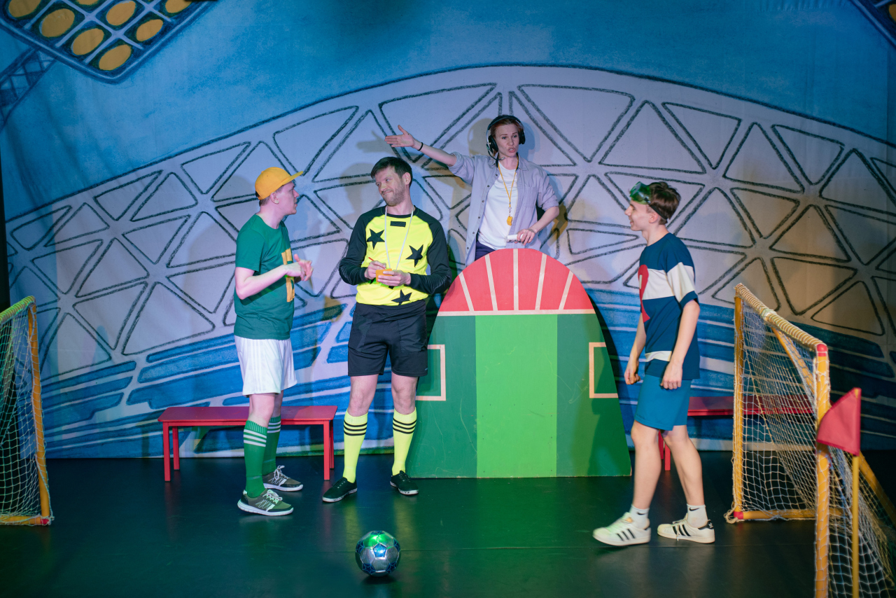 Федя и Вика в стране Футболии