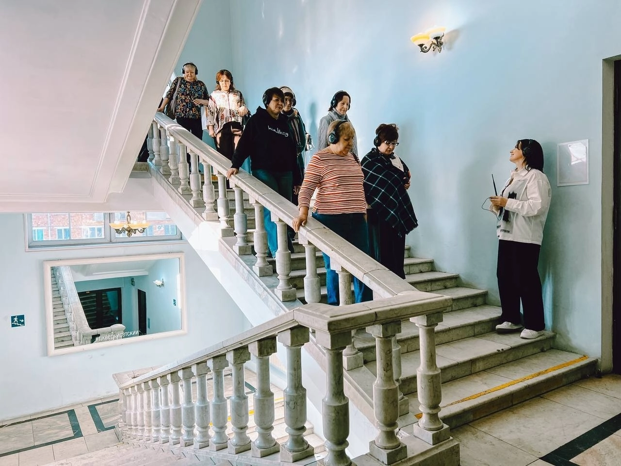 Экскурсия в наушниках «Голос ДК» в Культурном центре «Верх-Исетский»!