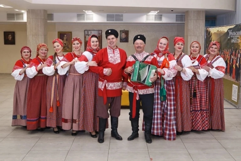 Концерт "Лейся, песня русская" ансамбля русской песни "Раздолье"