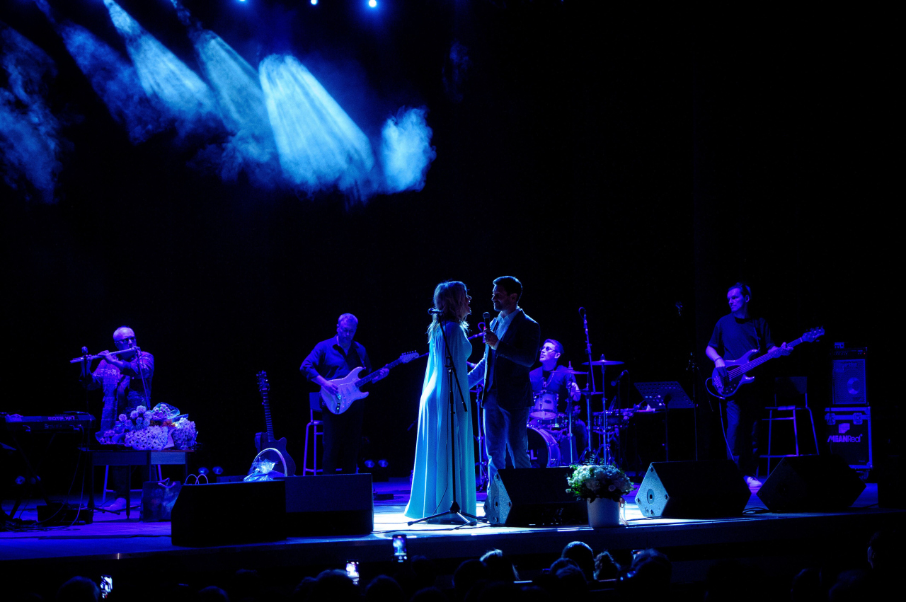 Антон и Виктория Макарские "Живой Концерт"