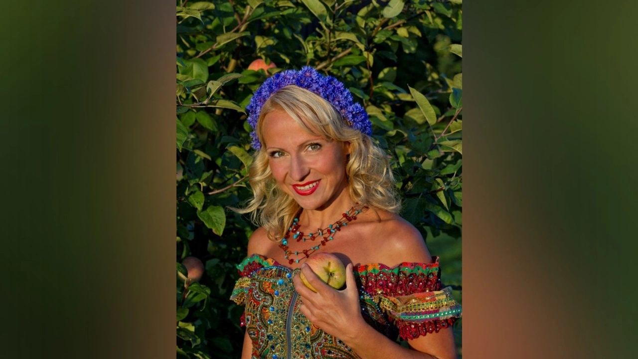 Лена Василёк