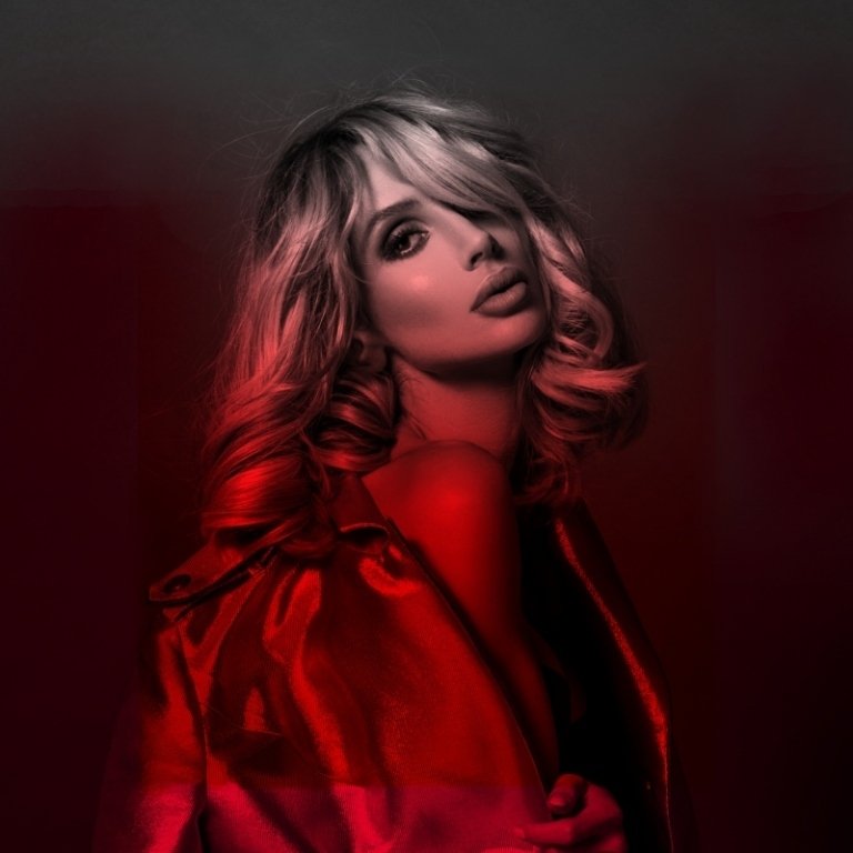 LOBODA (VIP–балкон)