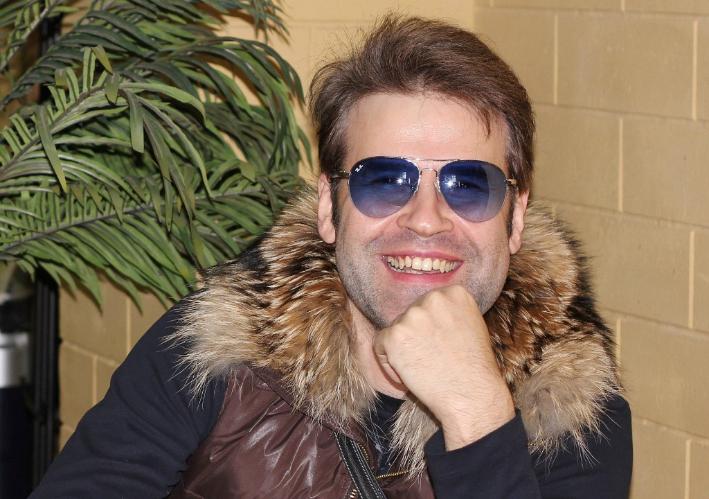 ЭДУАРД ИЗМЕСТЬЕВ