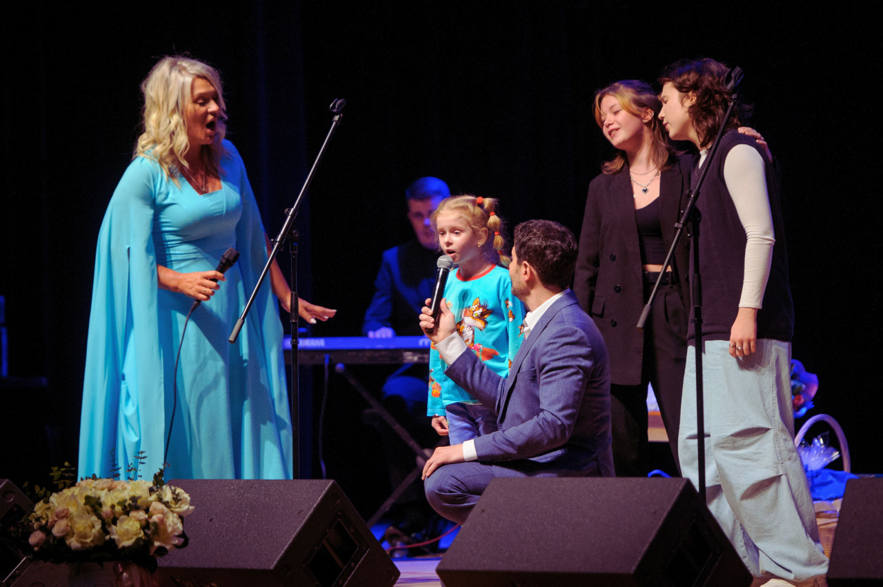 Антон и Виктория Макарские "Живой Концерт"