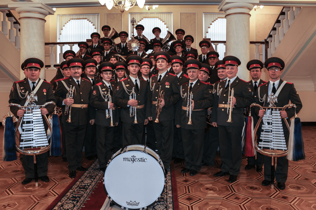 «Армейские трубы звучат!» Оркестр штаба Центрального военного округа