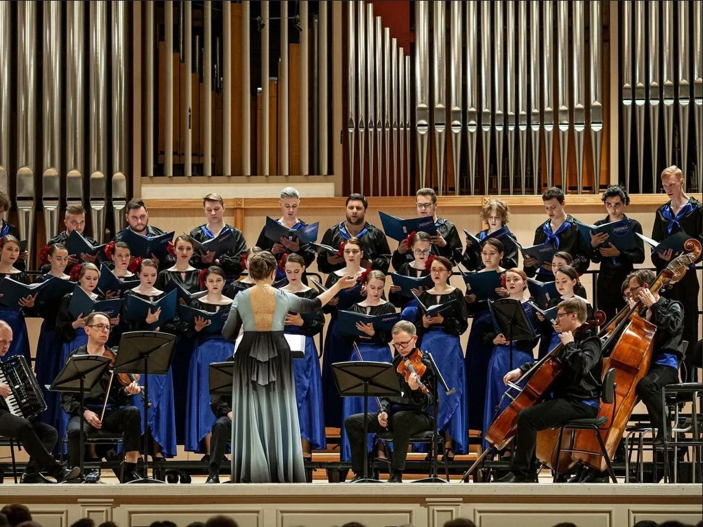 Кармен в Свинге