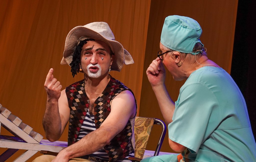 Добрый доктор Айболит