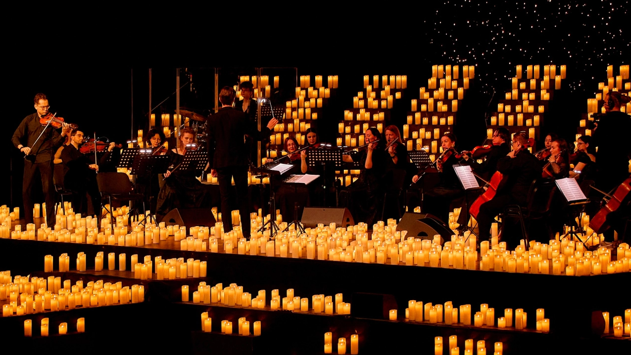 Великие хиты и 3000 свечей. Lumisfera. Махачкала