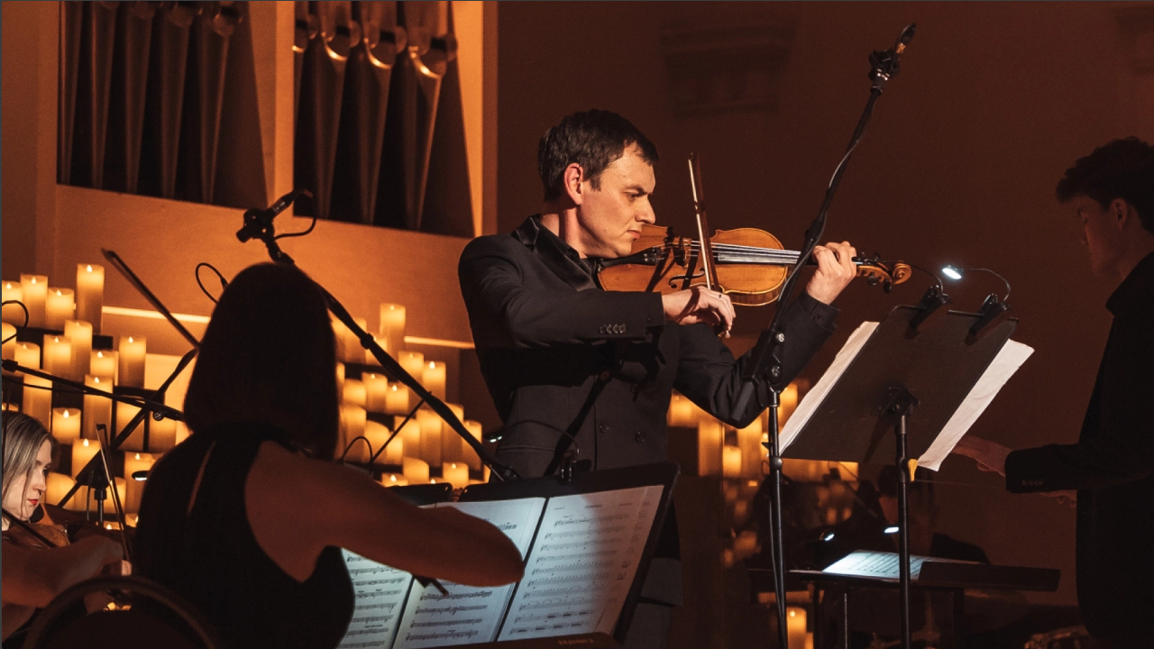 Великие хиты и 3000 свечей. Lumisfera. Махачкала