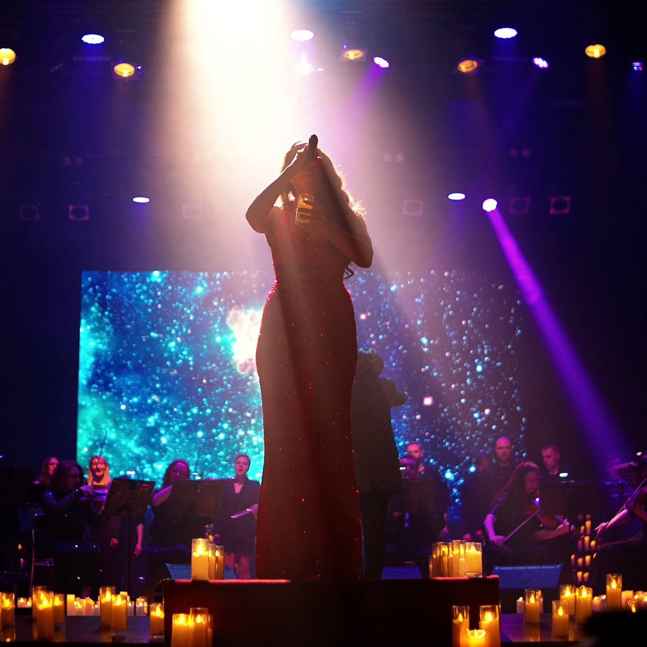 Идеальное свидание. Неоклассик Оркестр и Хор. 3000 свечей