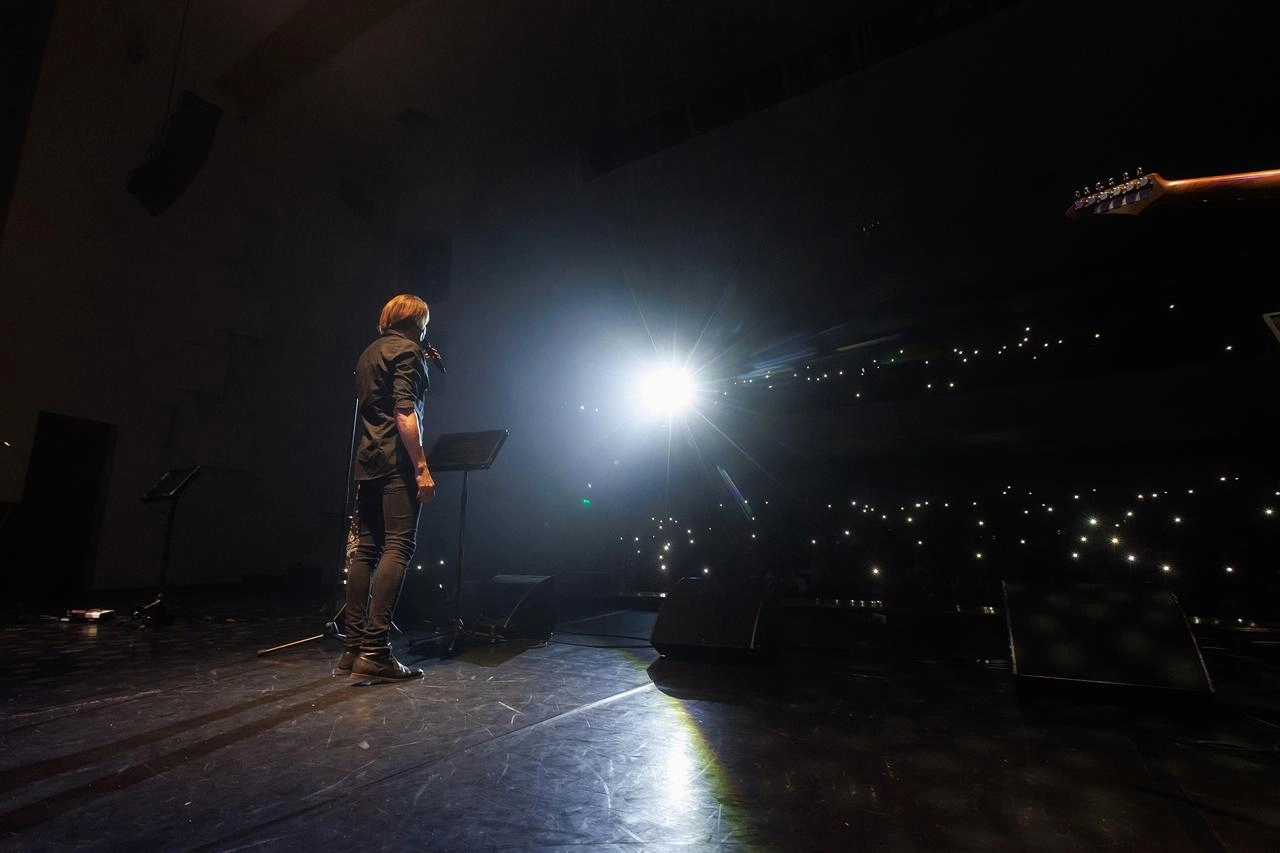 ХИТЫ STING С СИМФОНИЧЕСКИМ ОРКЕСТРОМ "DESERT ROSE SYMPHONY", Нижний Тагил