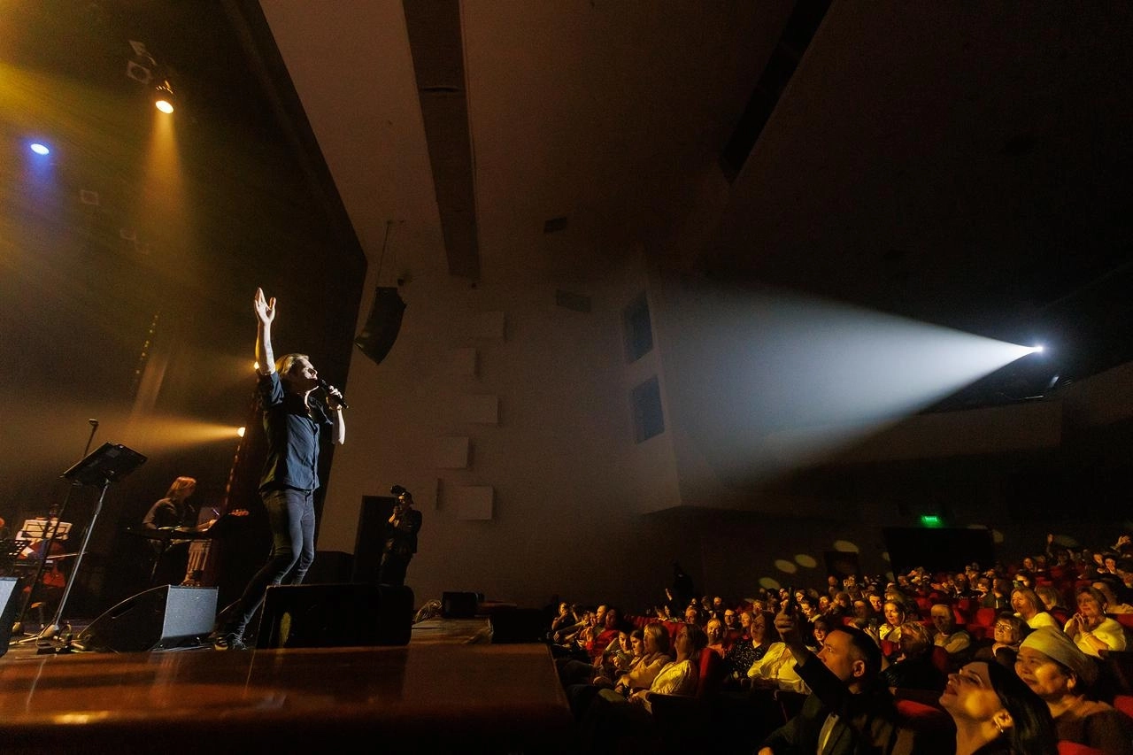 ХИТЫ STING С СИМФОНИЧЕСКИМ ОРКЕСТРОМ "DESERT ROSE SYMPHONY", Нижний Тагил