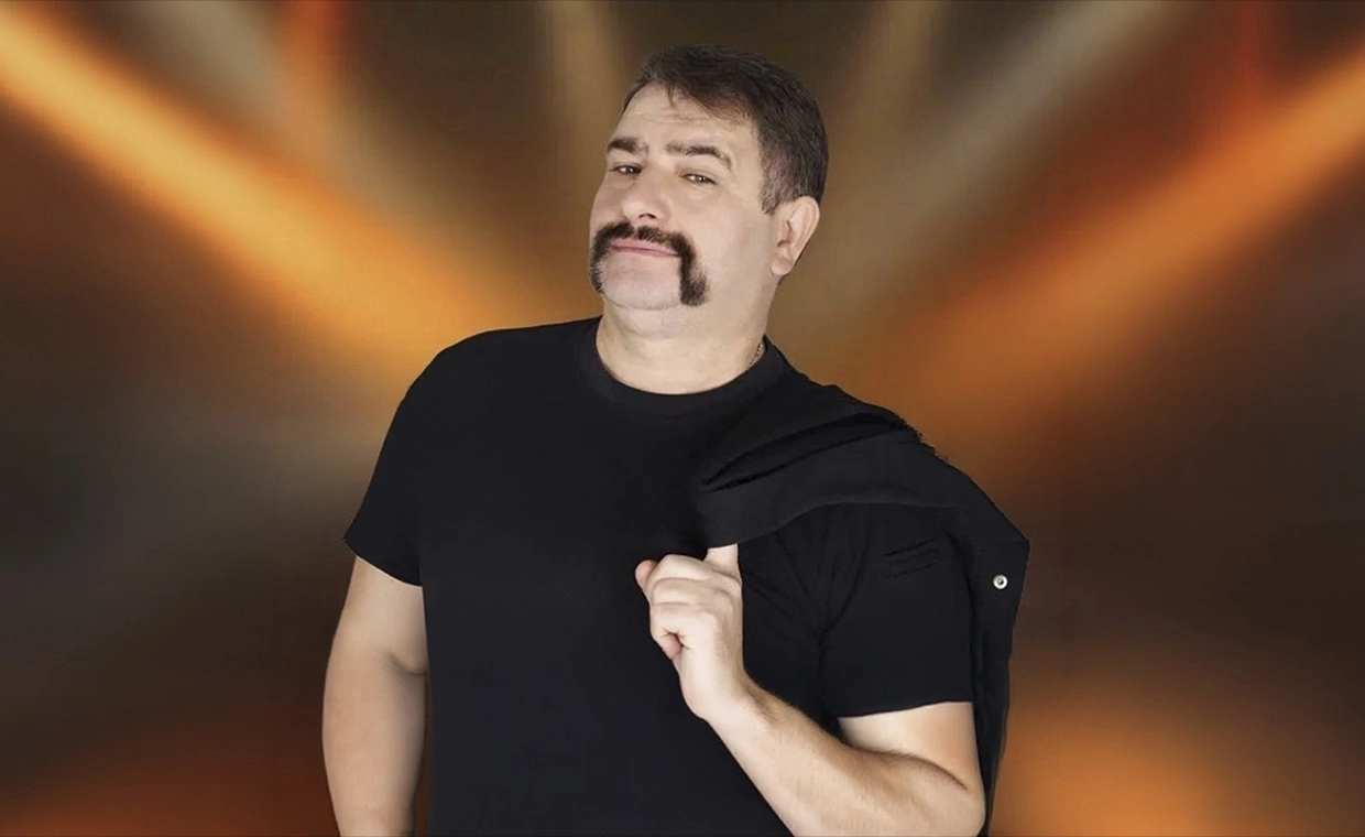 Игорь Левин